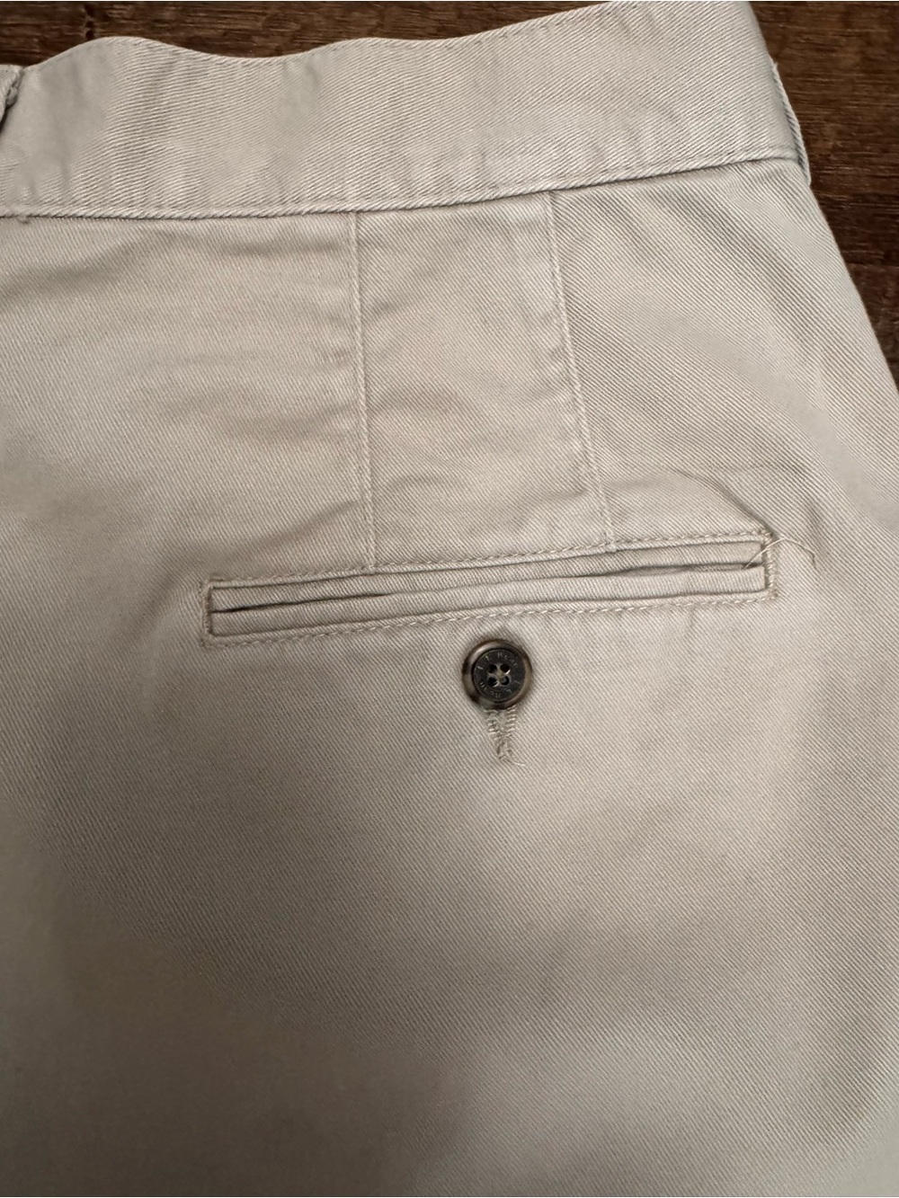 Vintage L.L. Bean Khaki Pleated Shorts Womens Size 12 Classic 80’s and 90’s Prep - Picture 7 of 7